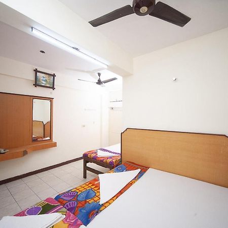 צ'נאי Spot On 38565 Hotel Surya Thiruvengadam St מראה חיצוני תמונה